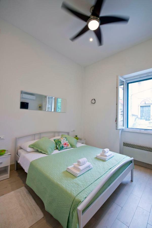 Microapartment Suni Сплит Екстериор снимка